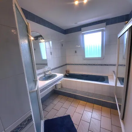 Semesterbostad Et Sans Chichis *